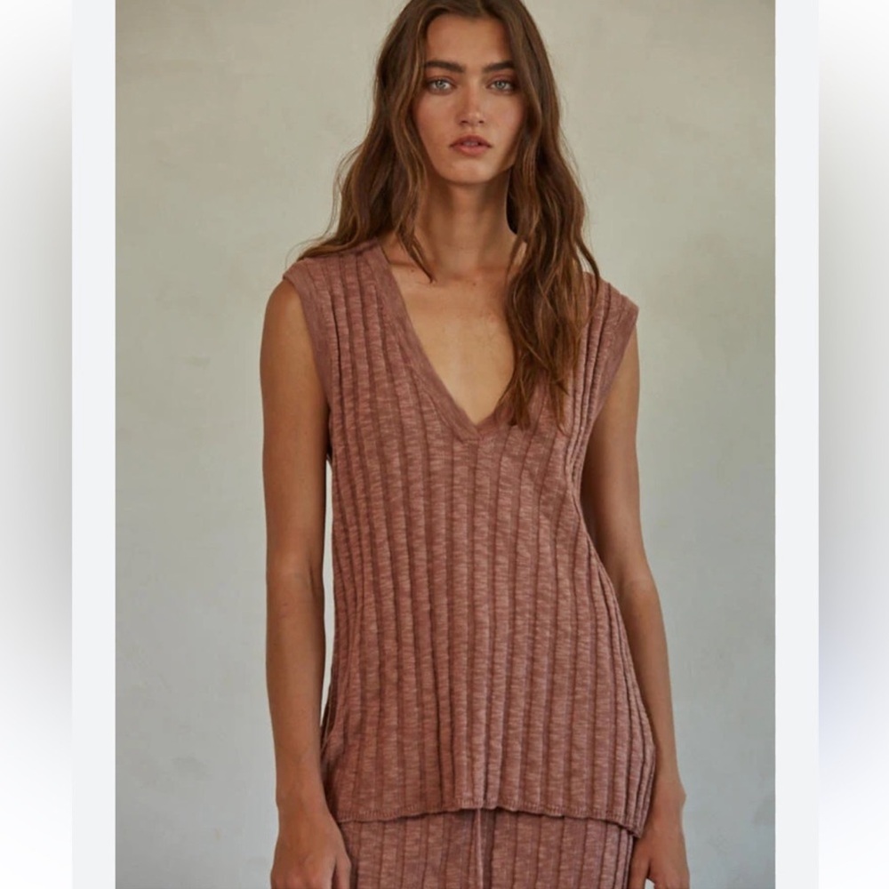 Free People Beach Linen Blend Veda Sweater Vest Ribbed V-Neck Sleeveless - Picture 5 of 10